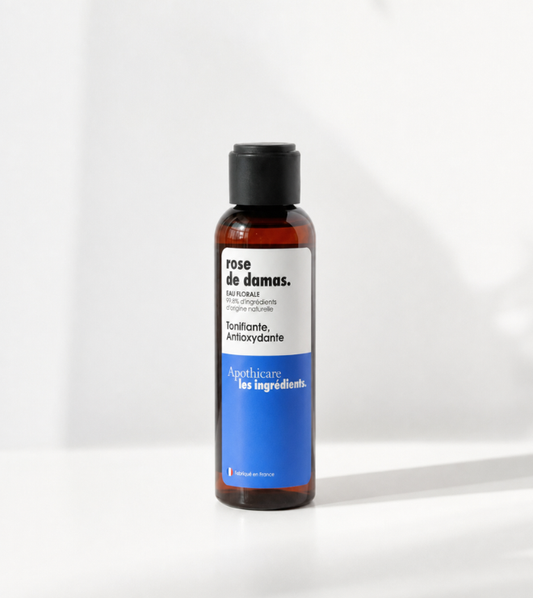 Eau florale de rose de damas.